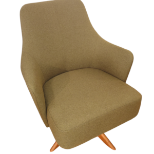 CJ/02 Poltronas Tulsa Giratória