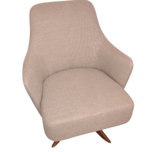 CJ/02 Poltronas Tulsa Giratória